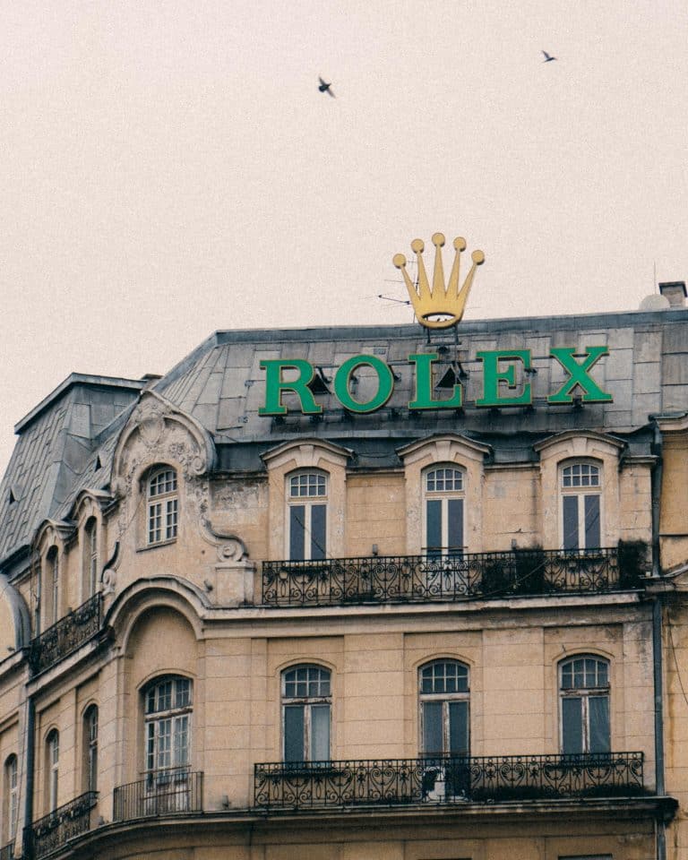 pexels-spolyakov-13896780
